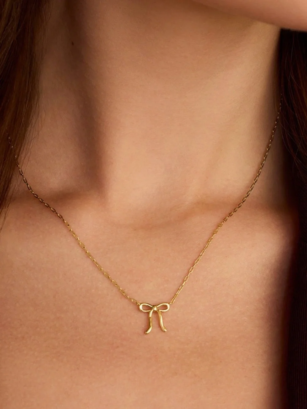 NWT Gorjana Gold Bow Pendant Necklace